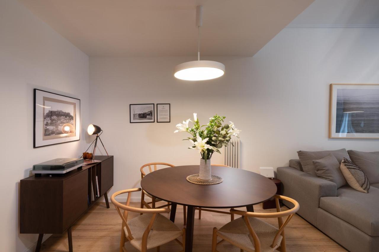 Unique 2 Bedrooms Apartment, Steps To Plaka And City Center Athena Bagian luar foto