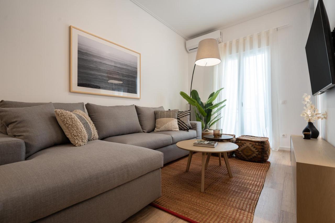 Unique 2 Bedrooms Apartment, Steps To Plaka And City Center Athena Bagian luar foto