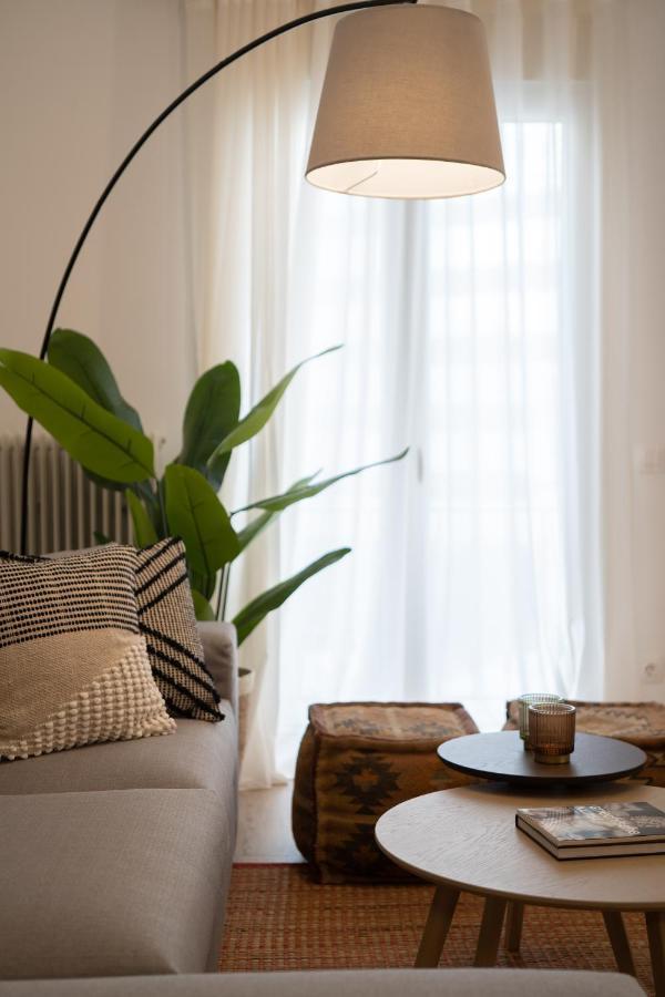 Unique 2 Bedrooms Apartment, Steps To Plaka And City Center Athena Bagian luar foto