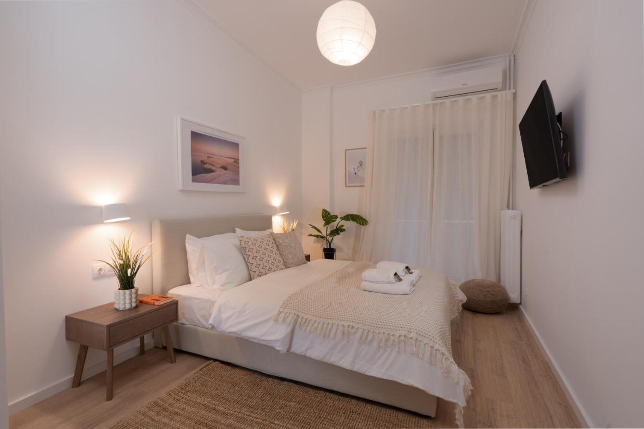 Unique 2 Bedrooms Apartment, Steps To Plaka And City Center Athena Bagian luar foto